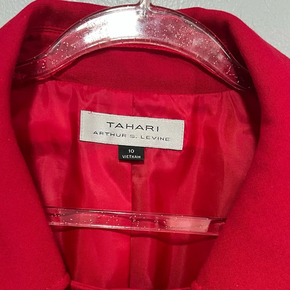 Tahari Artie S Levine blazer‎ size 10